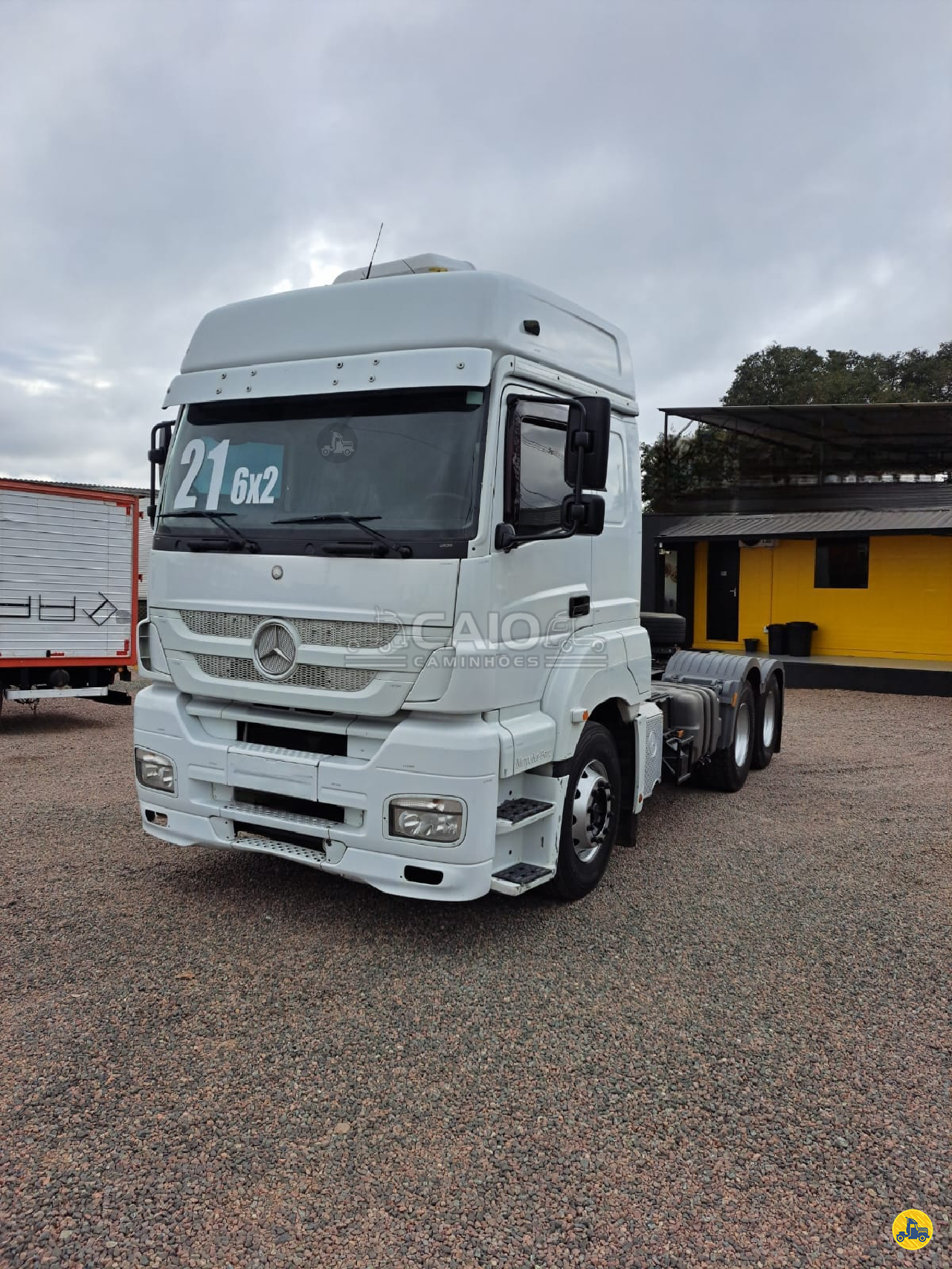 CAMINHAO MERCEDES-BENZ MB 2036 Cavalo Mecânico Cavalo 6x2 Caio Caminhões SAO JOSE DOS PINHAIS PARANÁ PR